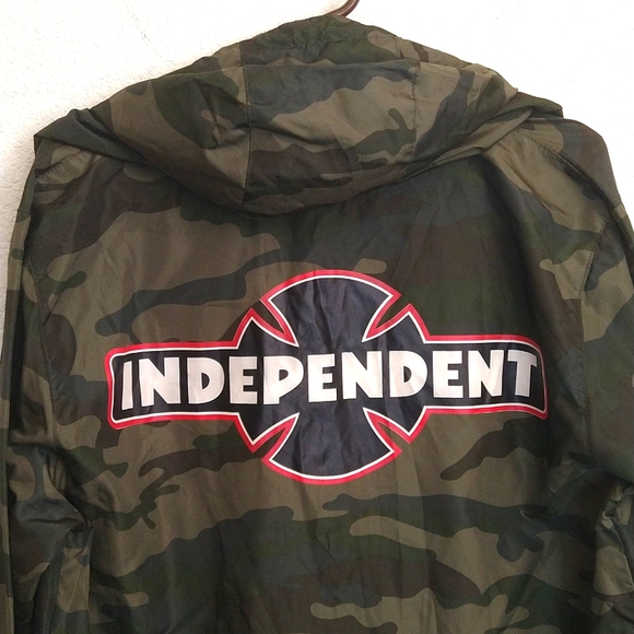 Independent Men's Camo Camouflage Windbreaker Jacket Size Medium Skater - Picture 2 of 10